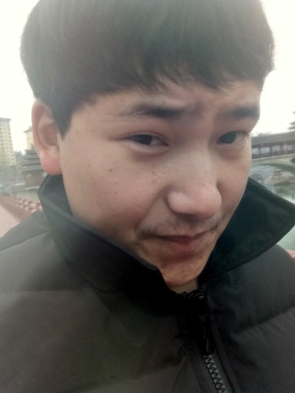 侗族青年作家超超的第二张照片--贵阳相亲服务中心