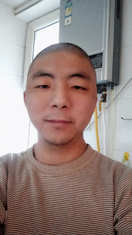 音乐小天才的第一张照片--贵阳相亲服务中心