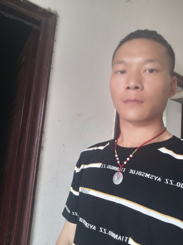 爱，请深爱的第一张照片--贵阳相亲服务中心