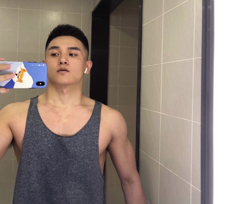 李文亮的第一张照片--贵阳相亲服务中心