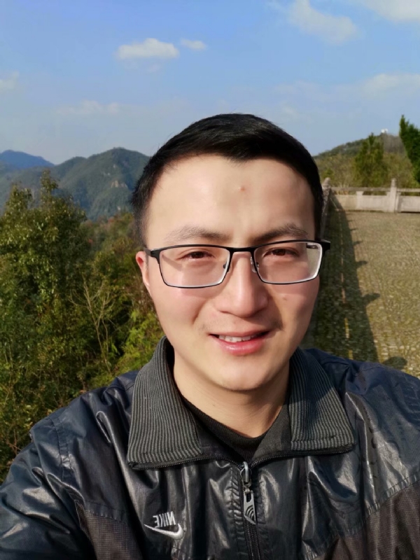 杨先生的第一张照片--贵阳相亲服务中心