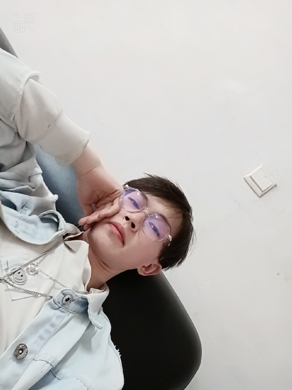 染七的第二张照片--贵阳相亲服务中心