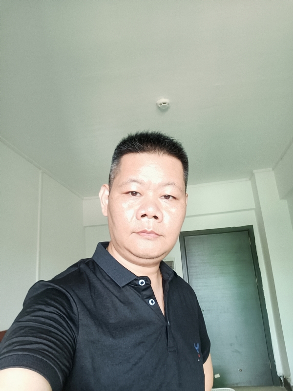 XAUXU的第一张照片--贵阳相亲服务中心