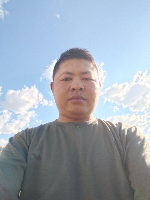 小马的第一张照片--贵阳相亲服务中心