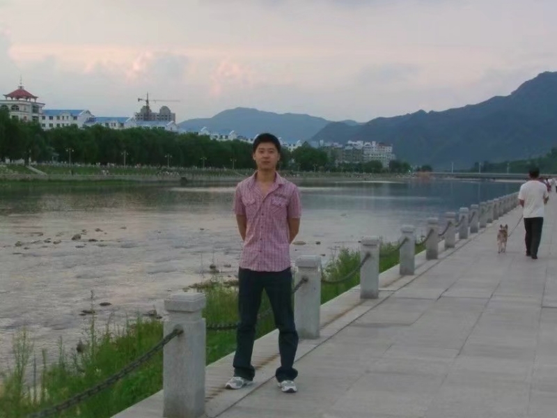 王王的第一张照片--贵阳相亲服务中心