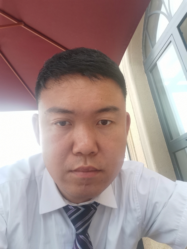 小龙哥的第一张照片--贵阳相亲服务中心