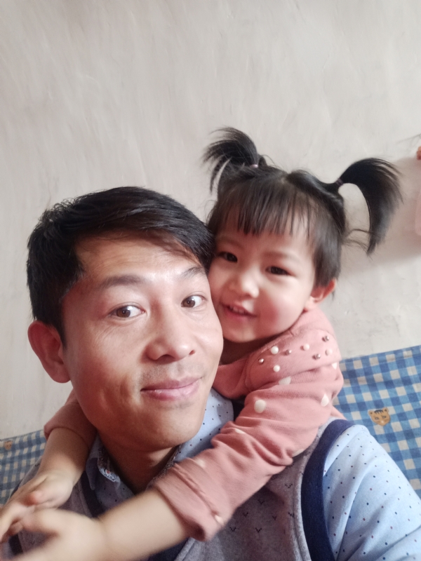 东京塔的第一张照片--贵阳相亲服务中心