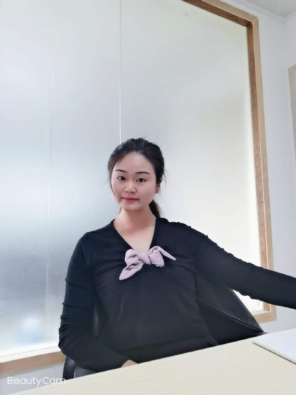 美美在深的第一张照片--贵阳相亲服务中心