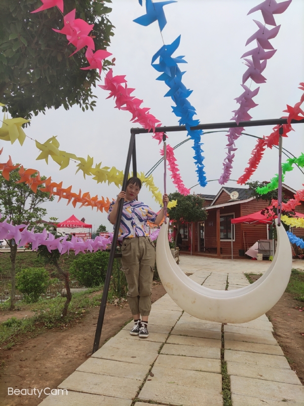 魏沐阳子的第二张照片--贵阳相亲服务中心