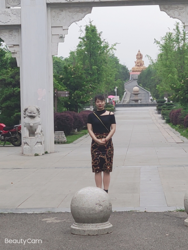 魏沐阳子的第三张照片--贵阳相亲服务中心