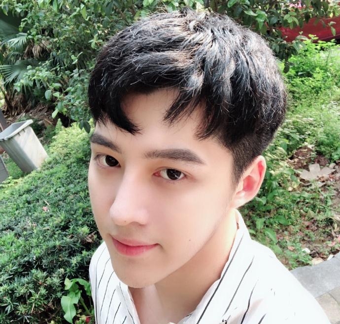 alading的第一张照片--贵阳相亲服务中心