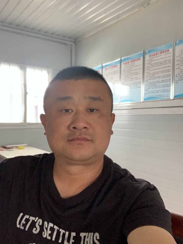 丘山??的第一张照片--贵阳相亲服务中心