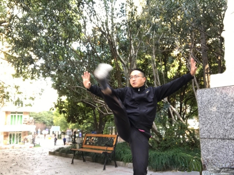 自故深情好受伤的第三张照片--贵阳相亲服务中心