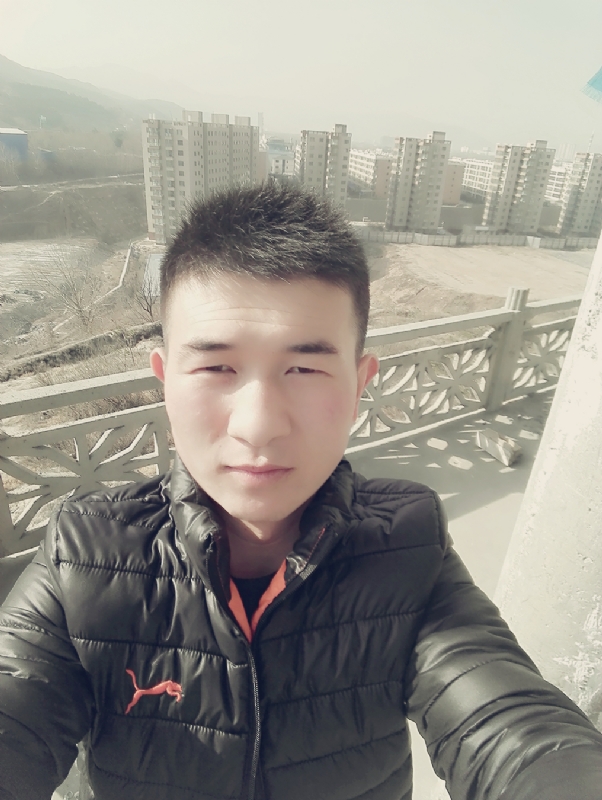 兵心依旧的第一张照片--贵阳相亲服务中心