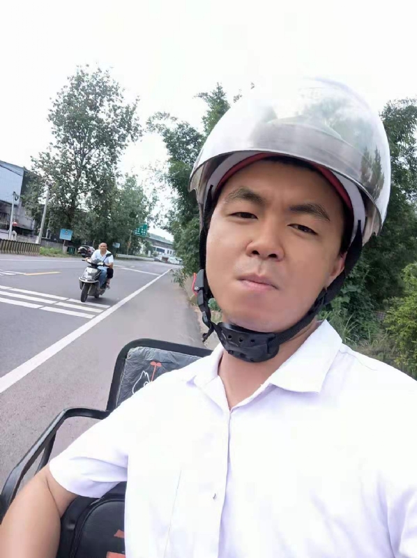 紧张死了的第一张照片--贵阳相亲服务中心