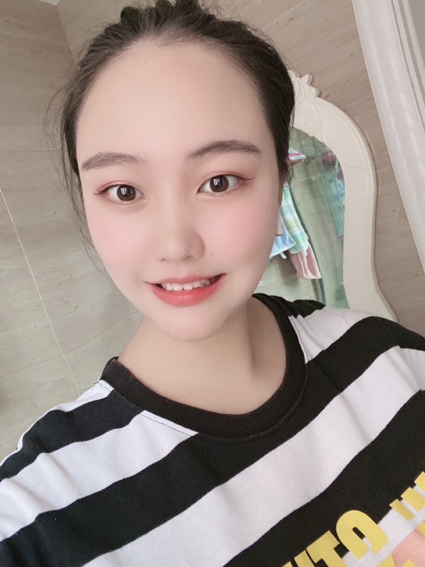 灵儿的第二张照片--贵阳相亲服务中心