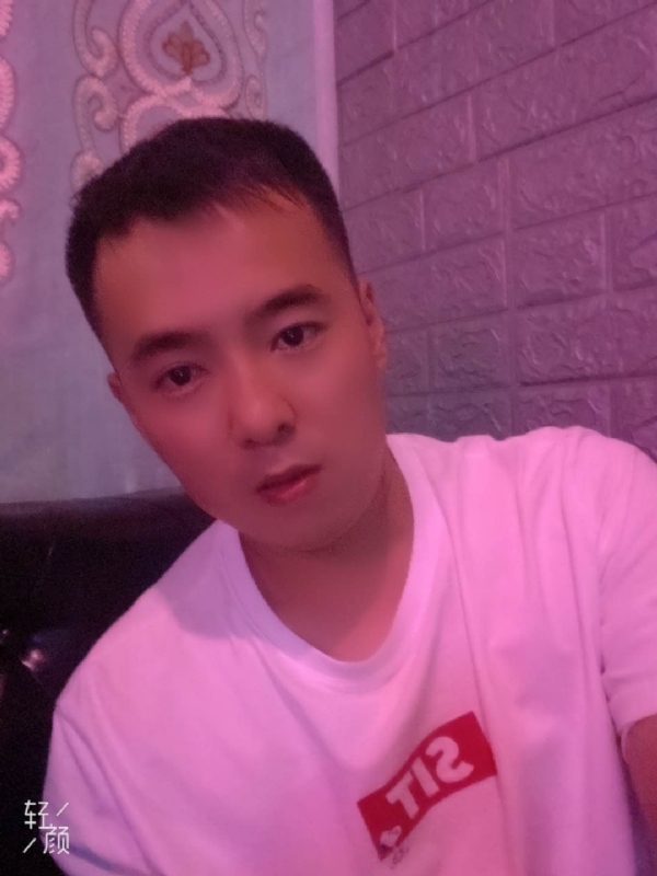 如果时光可以倒流的第一张照片--贵阳相亲服务中心