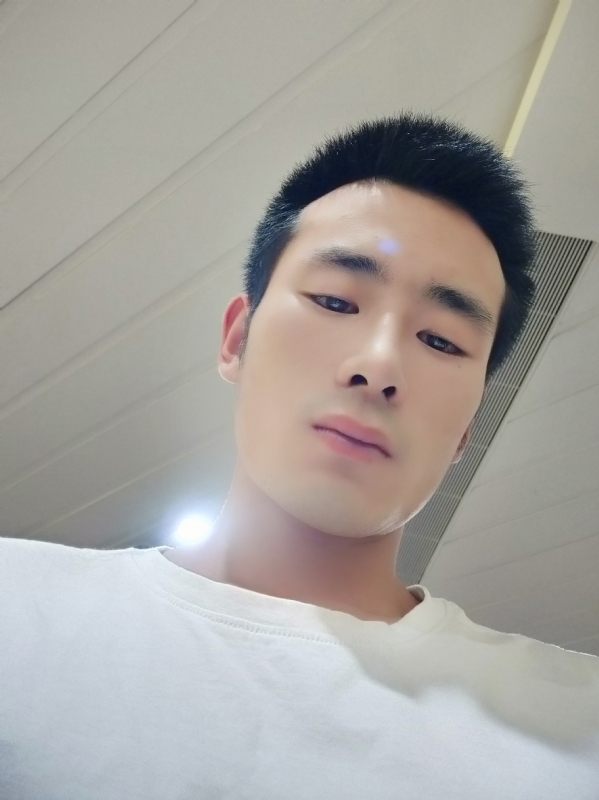 离殇的第一张照片--贵阳相亲服务中心