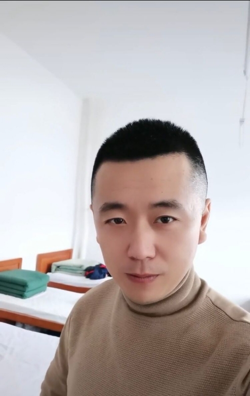 随风的第二张照片--贵阳相亲服务中心