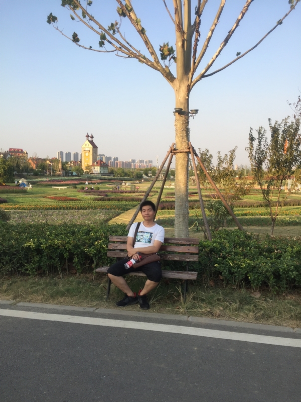 大鹏的第一张照片--贵阳相亲服务中心