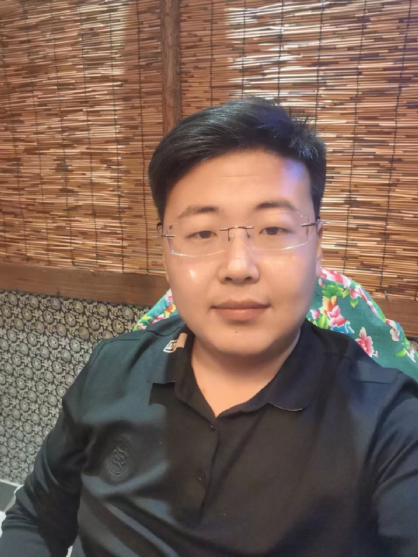 刘先生的第一张照片--贵阳相亲服务中心