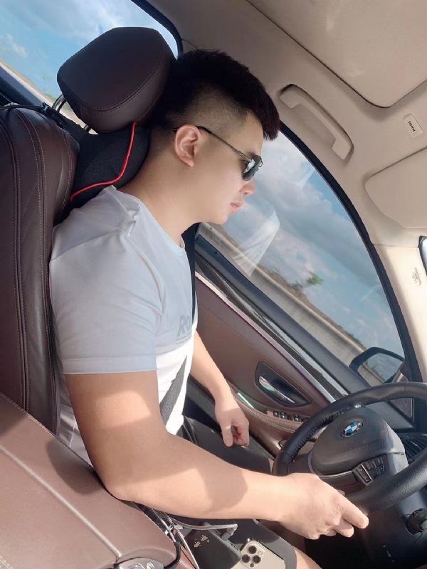 Di的第一张照片--贵阳相亲服务中心