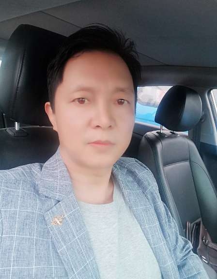 深蓝的第二张照片--贵阳相亲服务中心