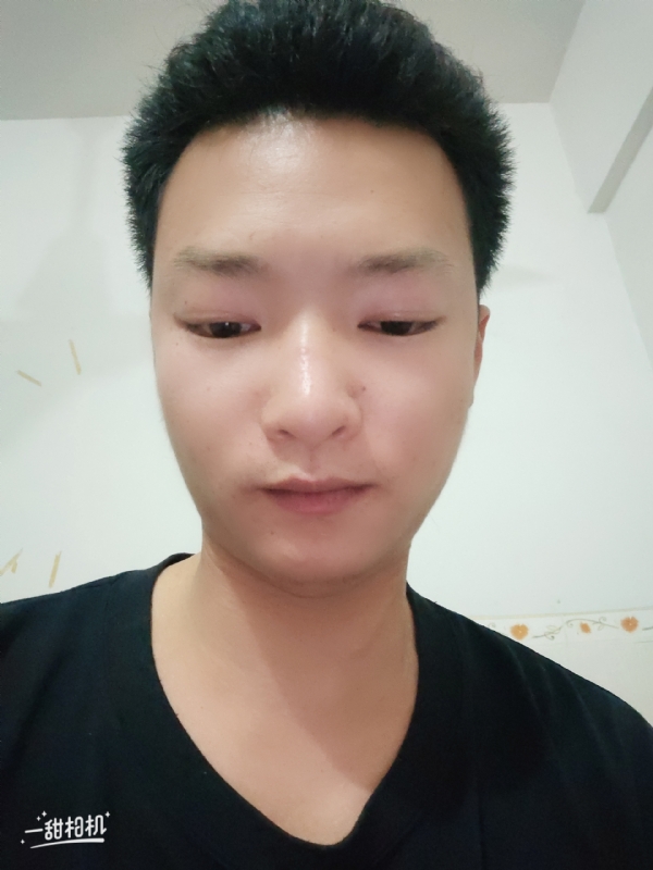 孤狼的第二张照片--贵阳相亲服务中心