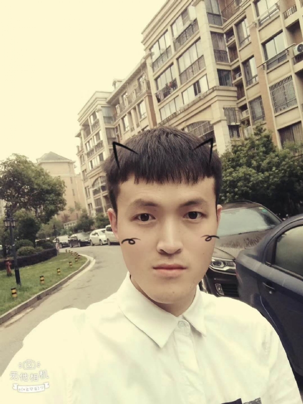 星空之下的第二张照片--贵阳相亲服务中心