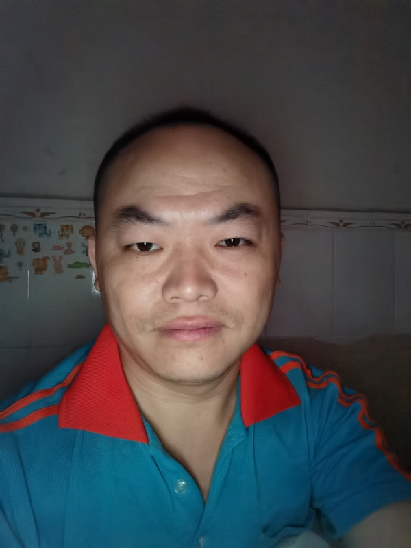 与子携老的第二张照片--贵阳相亲服务中心