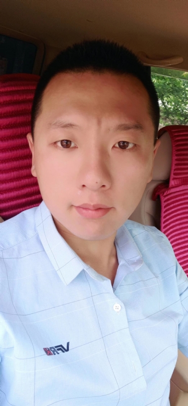 霄上的第一张照片--贵阳相亲服务中心