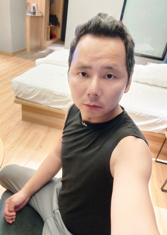 爱远的要命的第一张照片--贵阳相亲服务中心