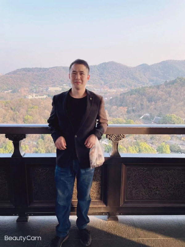 周周的第一张照片--贵阳相亲服务中心