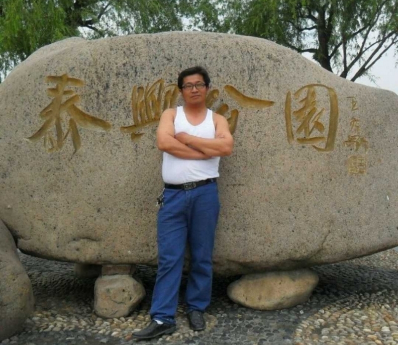 黑哥的第一张照片--贵阳相亲服务中心