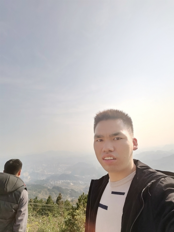 小学生的第二张照片--贵阳相亲服务中心