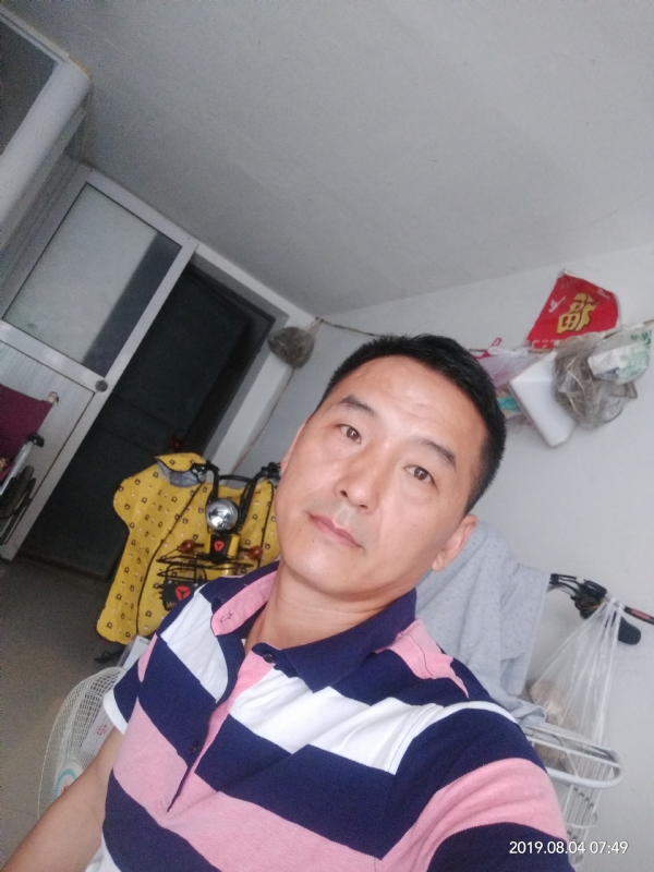 啊豹的第一张照片--贵阳相亲服务中心