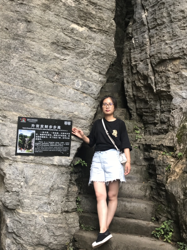 凭实力单身的第一张照片--贵阳相亲服务中心