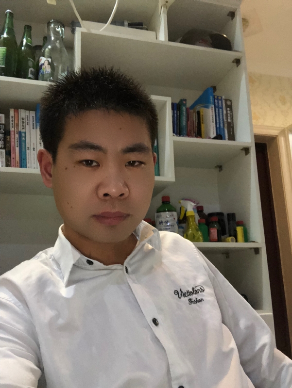 取经年的第二张照片--贵阳相亲服务中心