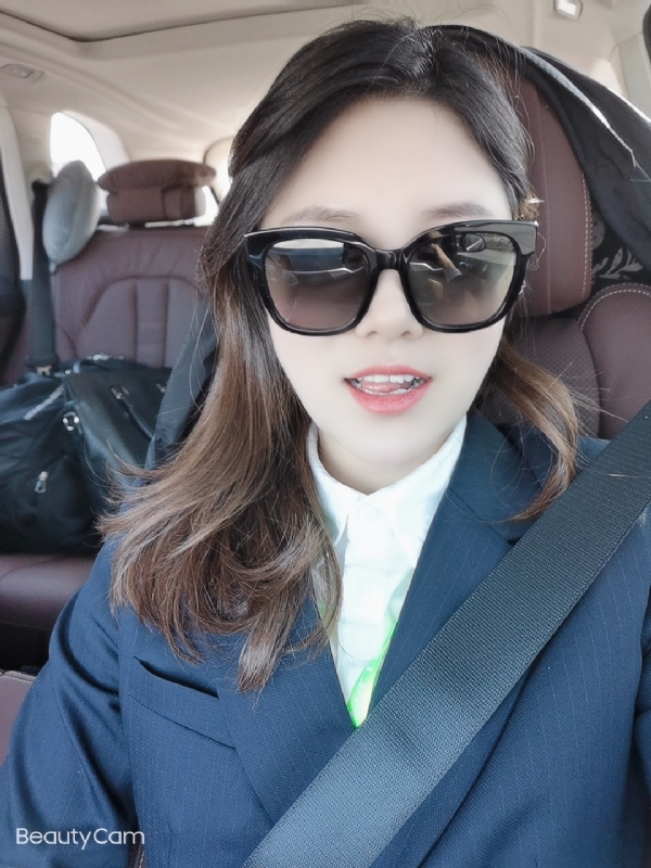 湖南妹子在深圳的第二张照片--贵阳相亲服务中心