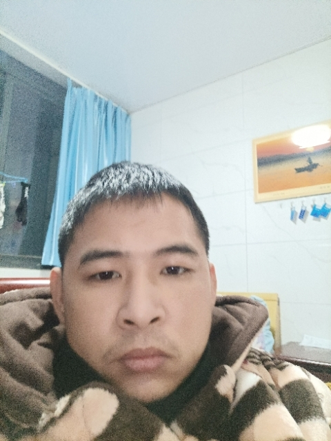 寂寞的第二张照片--贵阳相亲服务中心