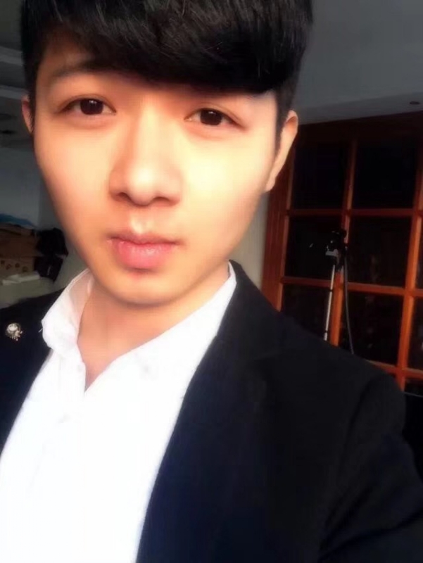 萨拉嘿呦的第一张照片--贵阳相亲服务中心