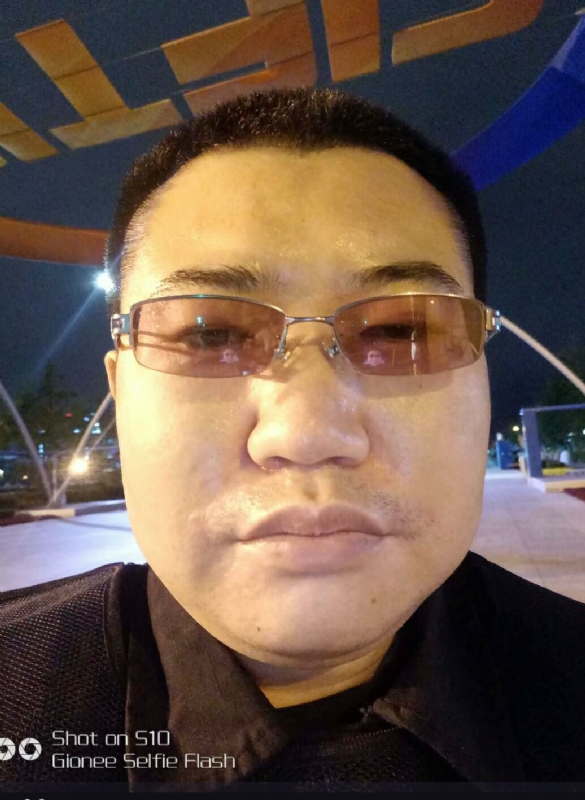 星尘的第一张照片--贵阳相亲服务中心