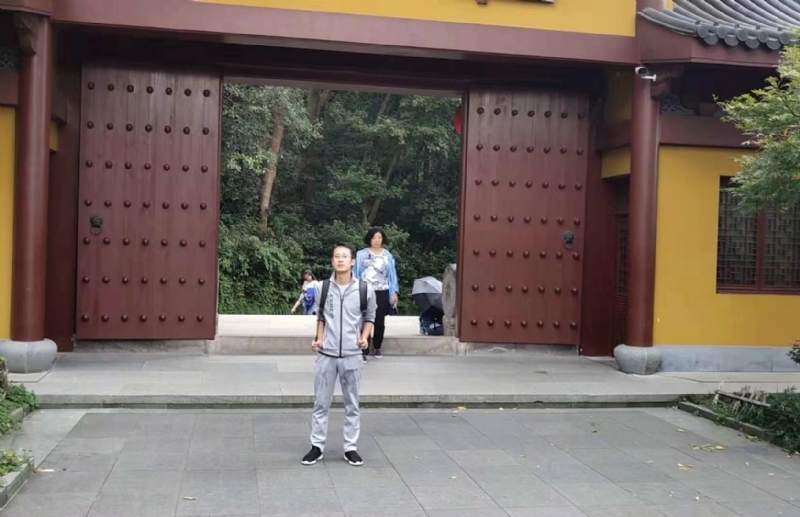 木林森的第一张照片--贵阳相亲服务中心