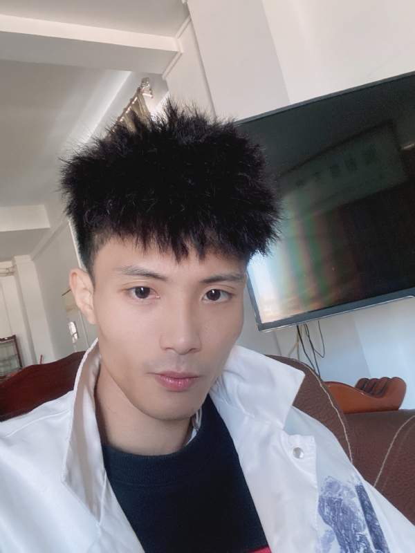 李邓平的第一张照片--贵阳相亲服务中心