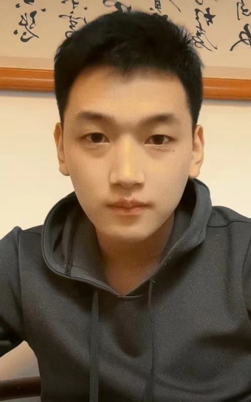 匆匆又夏天的第一张照片--贵阳相亲服务中心