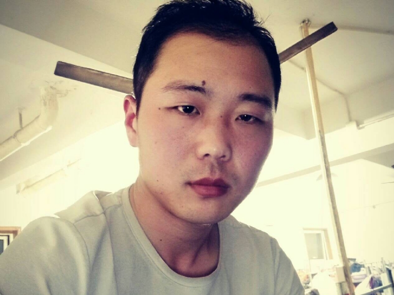 听听那冷雨的第二张照片--贵阳相亲服务中心