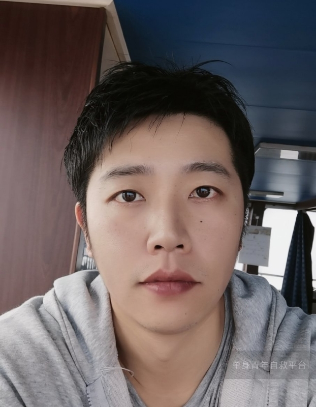 不太帅的男人的第二张照片--贵阳相亲服务中心