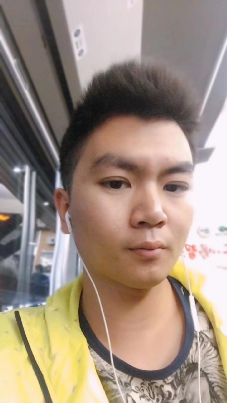 瑞泽的第一张照片--贵阳相亲服务中心