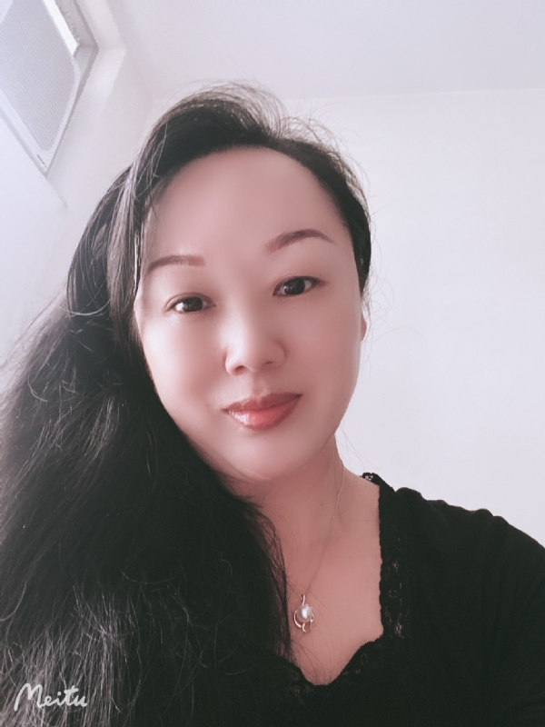 梅子的第一张照片--贵阳相亲服务中心