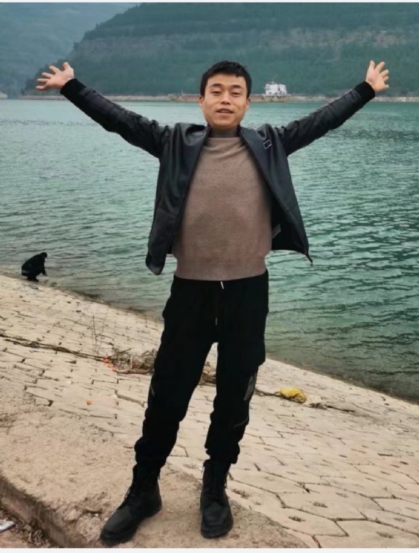 寂寞的风的第二张照片--贵阳相亲服务中心